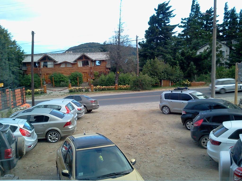 Hosteria Nuevo Pinar San Carlos de Bariloche Eksteriør bilde