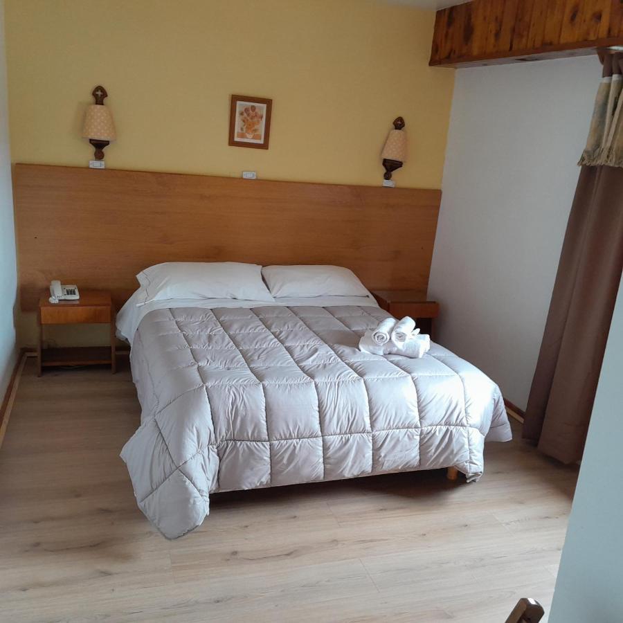 Hosteria Nuevo Pinar San Carlos de Bariloche Eksteriør bilde