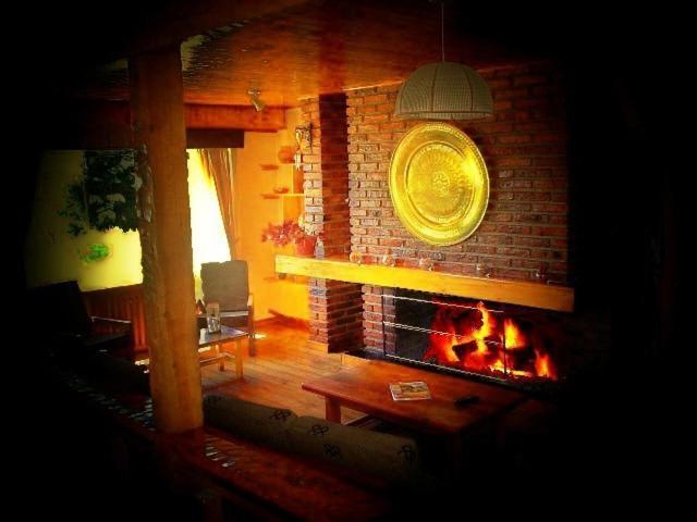 Hosteria Nuevo Pinar San Carlos de Bariloche Eksteriør bilde