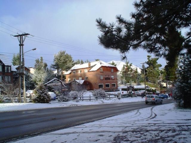 Hosteria Nuevo Pinar San Carlos de Bariloche Eksteriør bilde