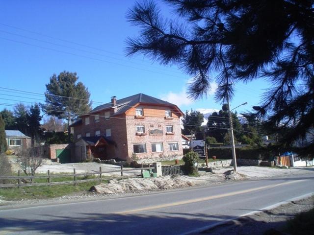 Hosteria Nuevo Pinar San Carlos de Bariloche Eksteriør bilde