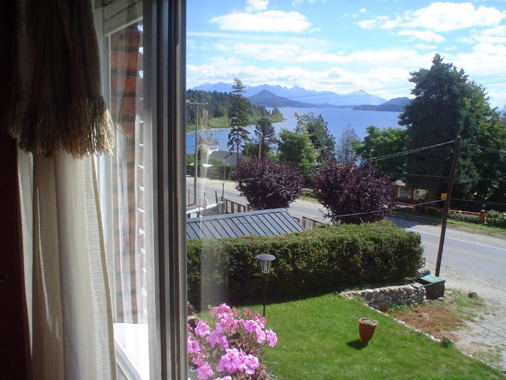 Hosteria Nuevo Pinar San Carlos de Bariloche Eksteriør bilde