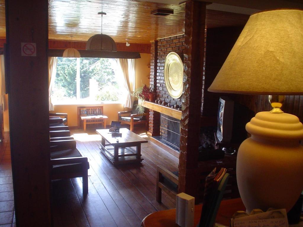 Hosteria Nuevo Pinar San Carlos de Bariloche Eksteriør bilde